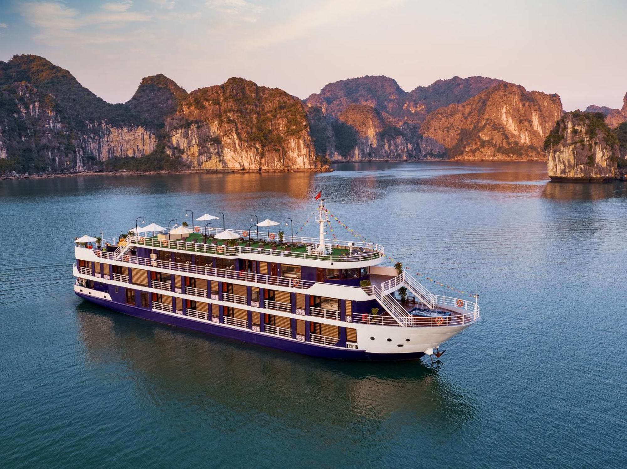 Halong Dragon Bay Cruise 호텔 하롱 외부 사진