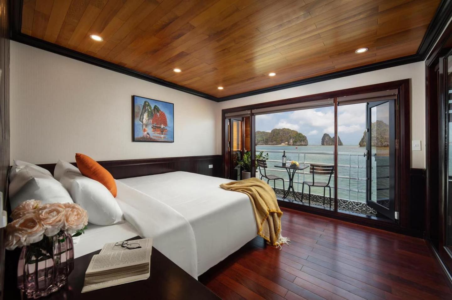 Halong Dragon Bay Cruise 호텔 하롱 외부 사진